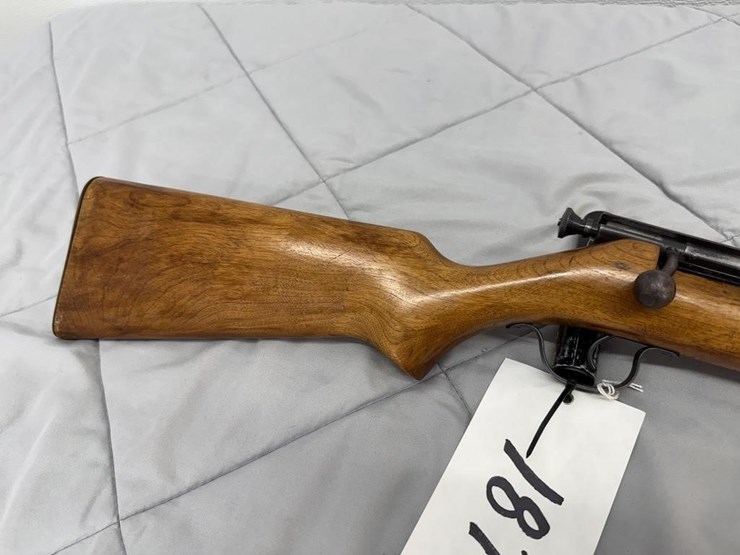 savage-model-15-a-.22-s,l,-lr-rifle-image-3