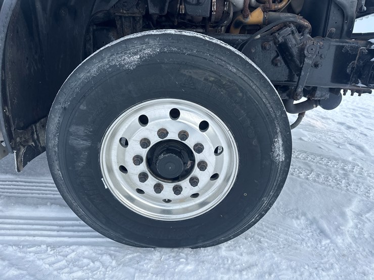 2008-caterpillar-c13-image-65