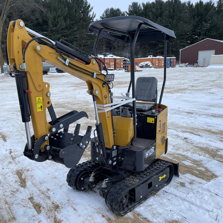 #106 • New CFG Industrial Mini Excavator