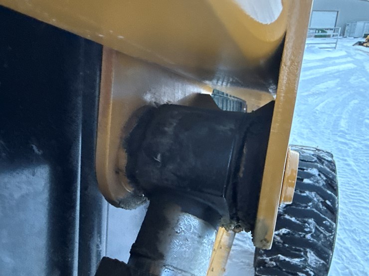 caterpillar-272d2-image-25