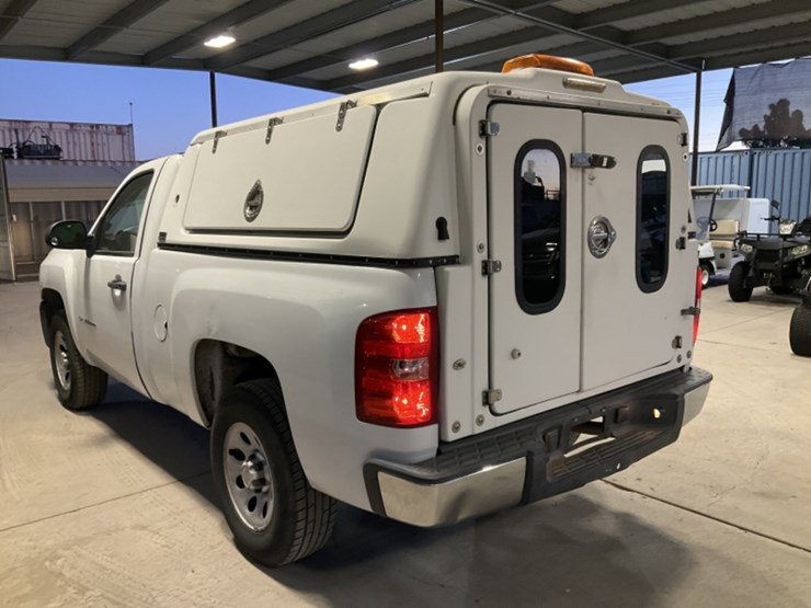 2012-chevrolet-silverado-1500-image-5