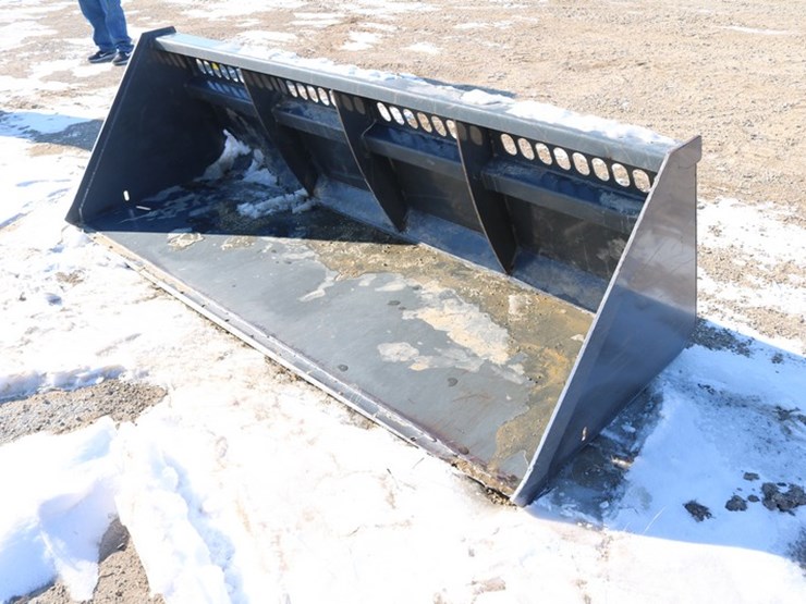 #4182-•-cid-101"-snow-bucket-image-3