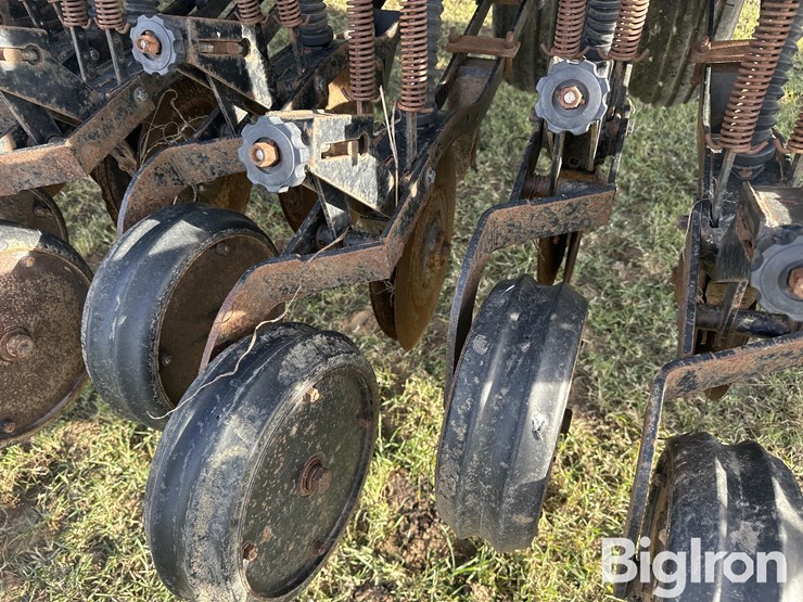 great-plains-3sf30-image-15