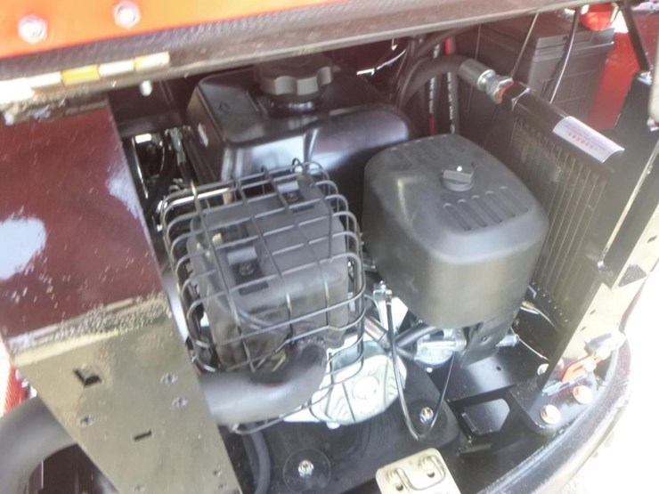 2025-tpm-18bs-hydraulic-excavator-image-26