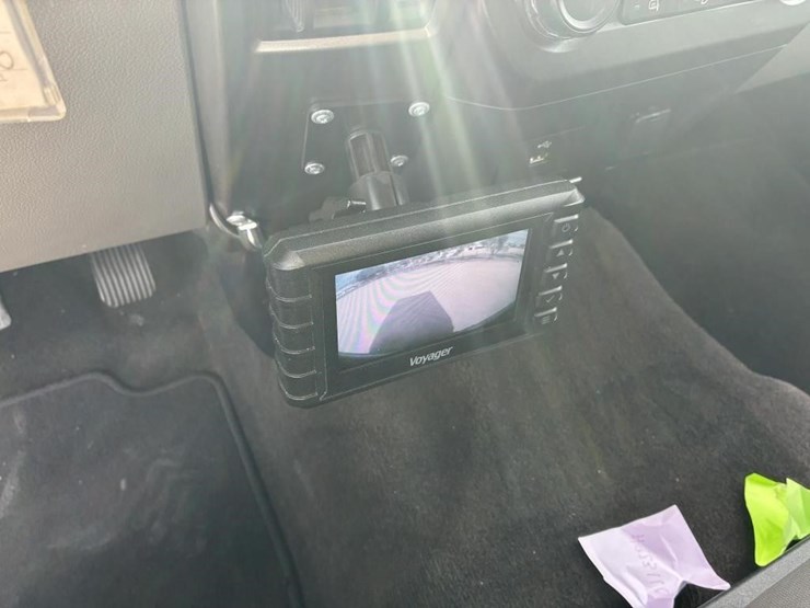 2017-ford-f550-xlt-image-17