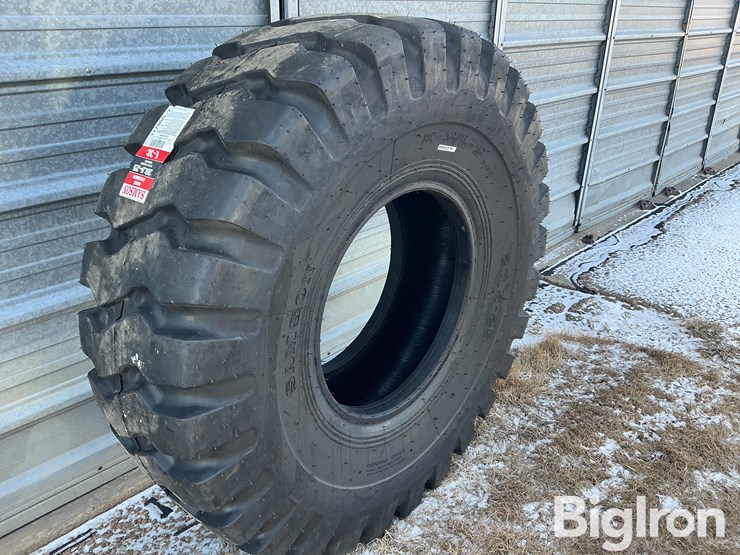 samson-rock-crusher-20.5-25-tires-image-11