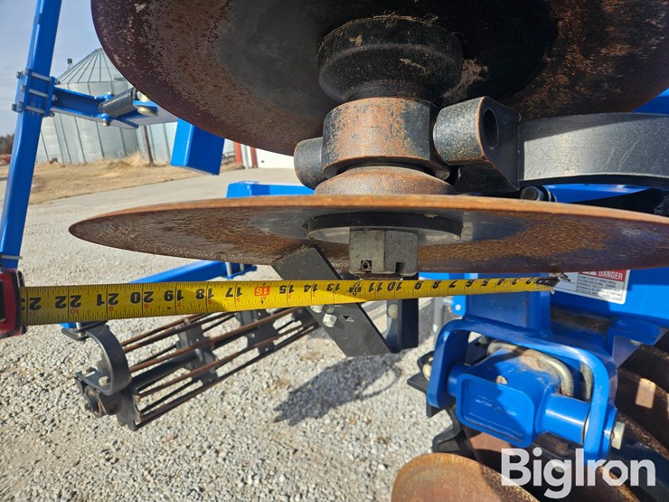 2011-landoll-7431-26-image-19