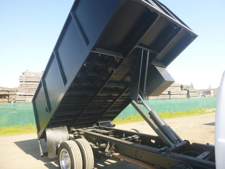 2011-ford-f450-image-9