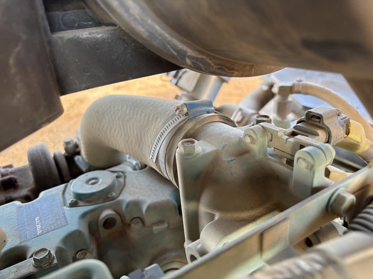 2013-volvo-sd75-image-40