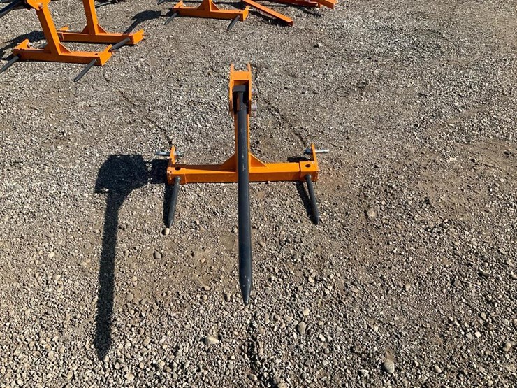 #1358-•-unused-wolverine-3-point-bale-spear-image-1