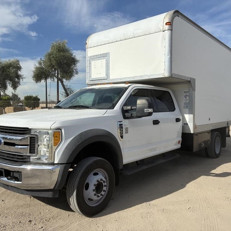 2017 FORD F550 XLT
