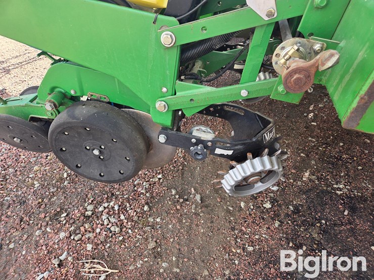 2012-john-deere-1760-image-14