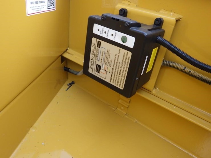 2026-delta-7'x20'-t/a-tilt-deck-trailer-image-13