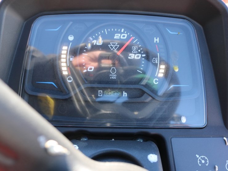 #4148-•-massey-ferguson-1gc.25-compact-tractor-image-10