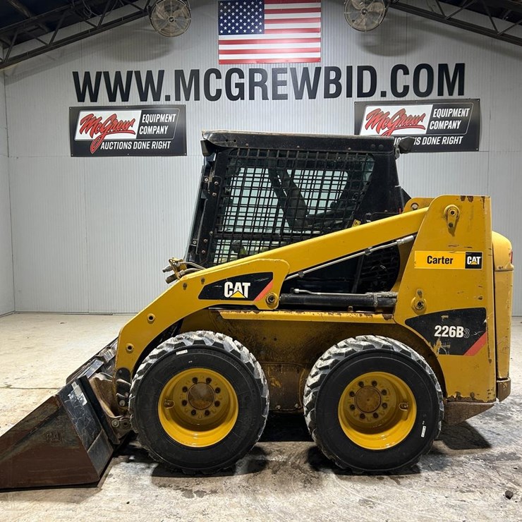 2015 CATERPILLAR 226B3