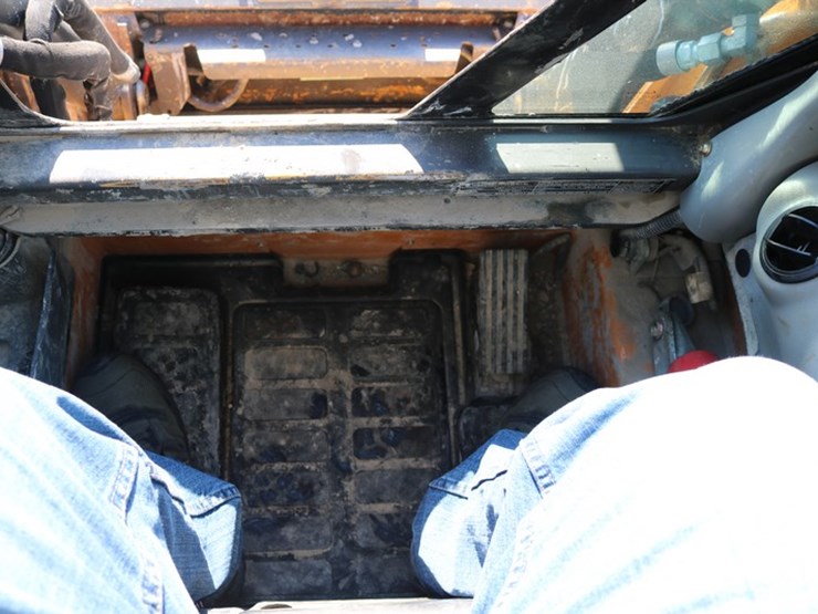 2017-case-tr340-image-14