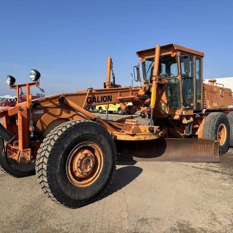 1996 Komatsu 870-B Motor Grader