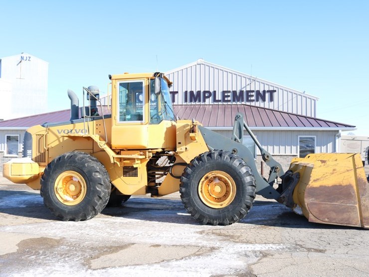 2005-volvo-l110e-image-1