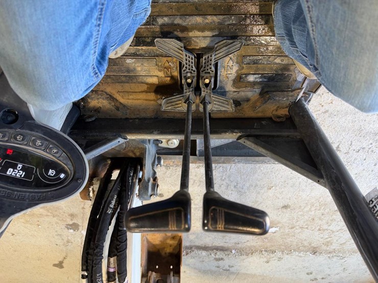 2023-bobcat-e35-image-22