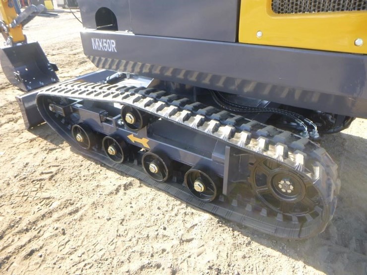 2025-agt-mx50r-hydraulic-excavator-image-30