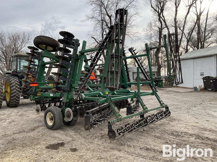 great-plains-2400tt-image-7