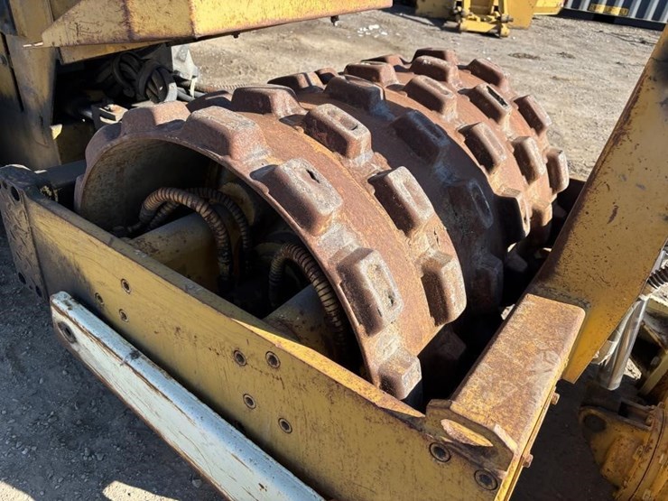 1999-rammax-vibratory-compactor-image-11