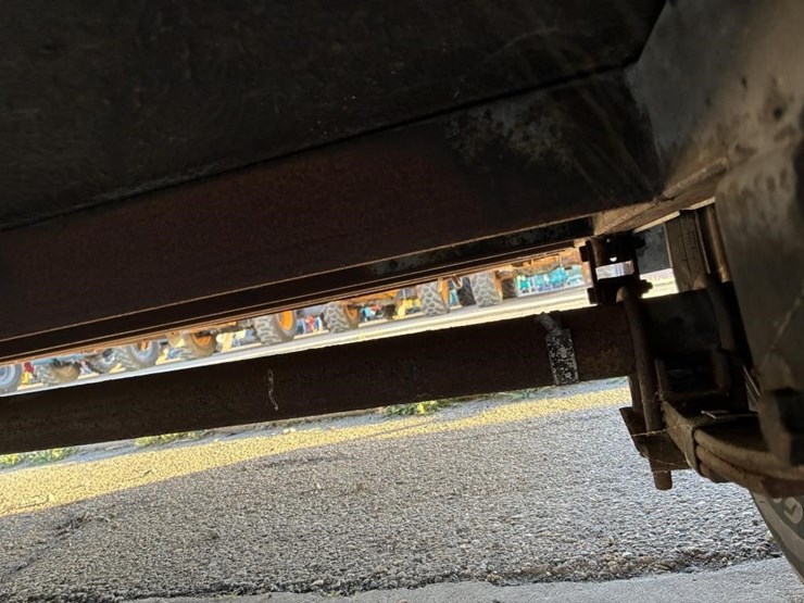 1990-cargo-wells-image-6