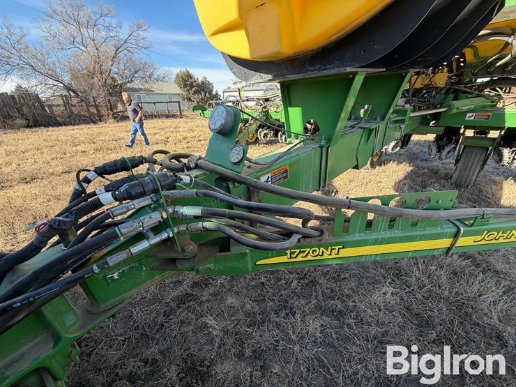 john-deere-1770nt-ccs-image-9