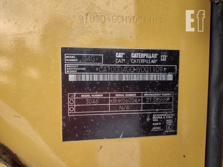 2005-caterpillar-d4g-xl-image-5
