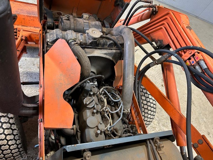 kubota-b8200-image-27