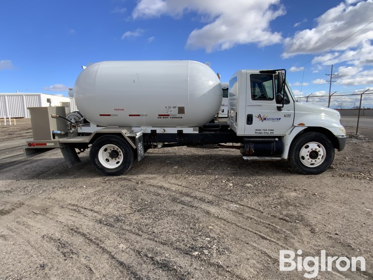 2003-international-durastar-4300-image-4