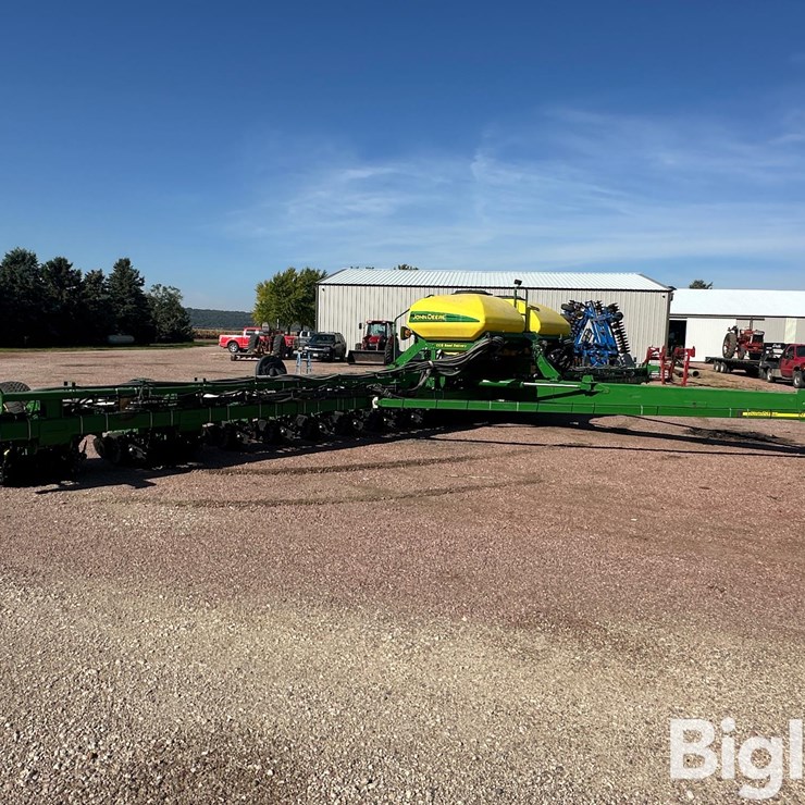 2009 JOHN DEERE 1770NT CCS