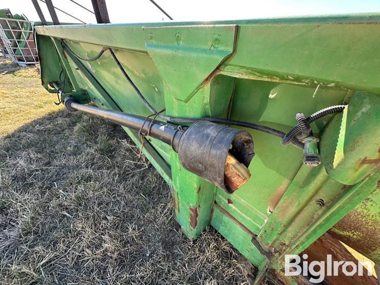 john-deere-854a-image-17