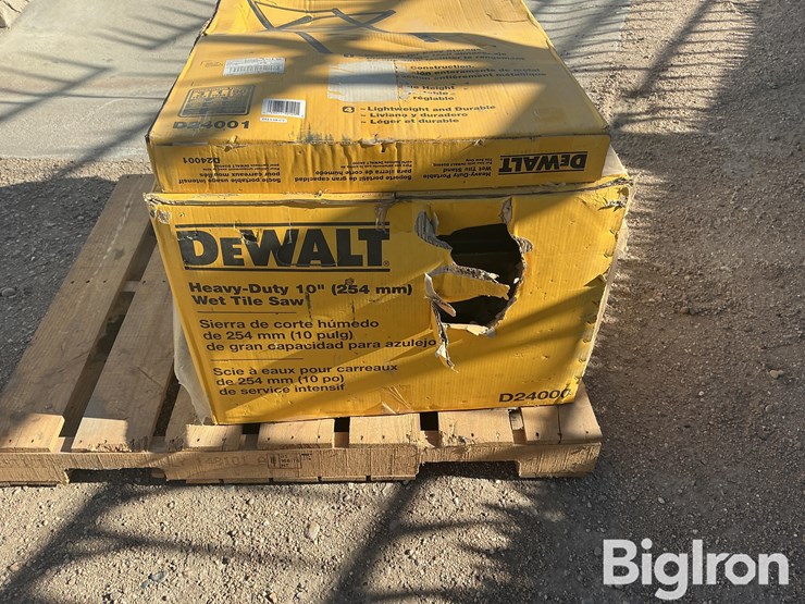 dewalt-tile-saw-image-2