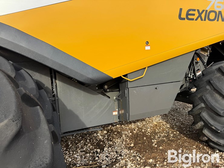 2012-claas-lexion-760-image-18