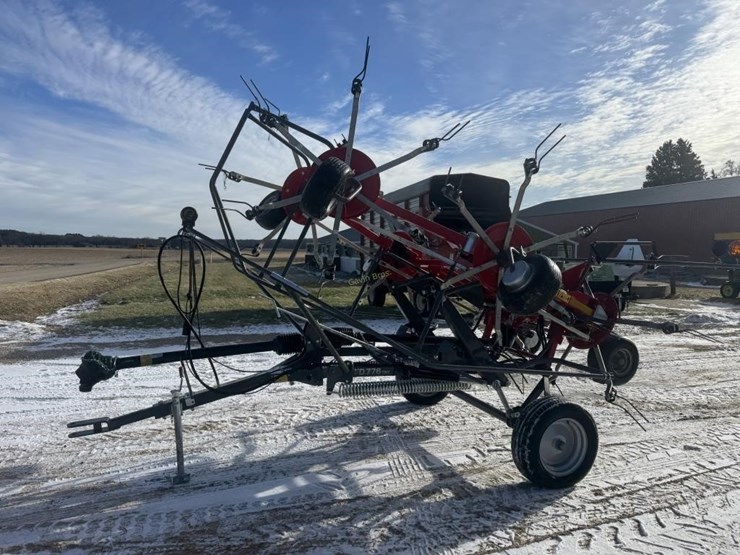 massey-ferguson-td776trc-image-3