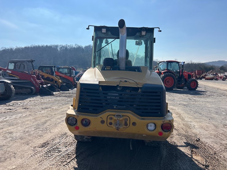 2021-caterpillar-906m-image-3