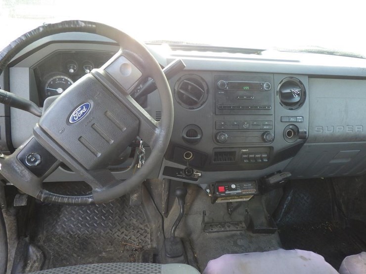 2011-ford-f350-image-7