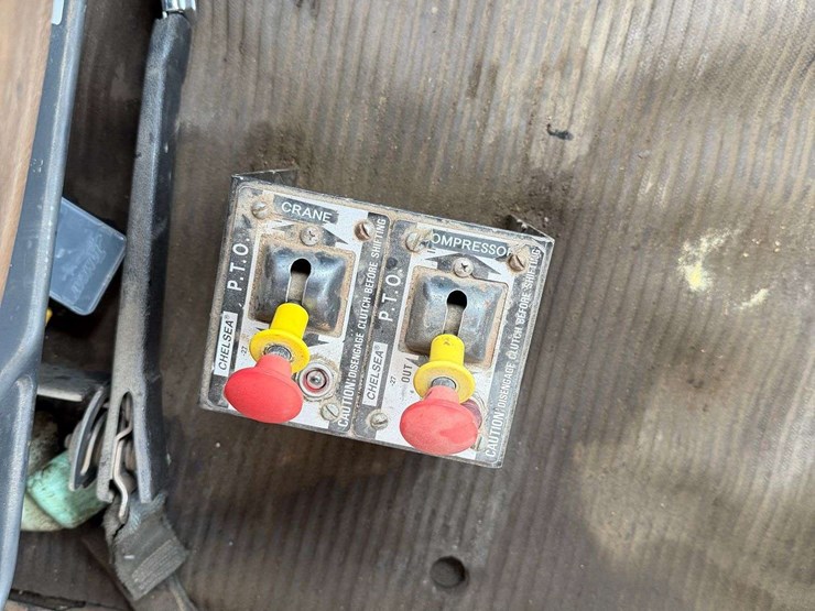 1993-ford-lts8000-image-60