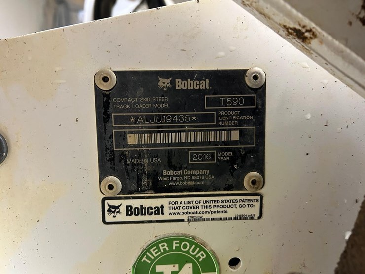 2016-bobcat-t590-image-28