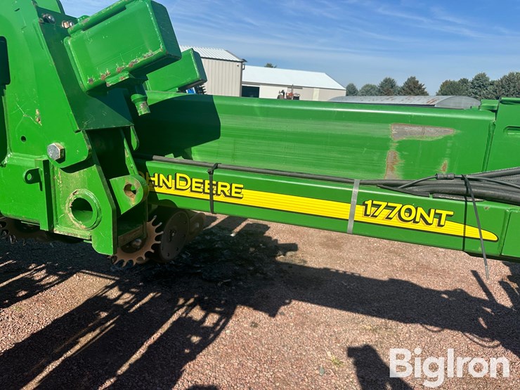 2009-john-deere-1770nt-ccs-image-14