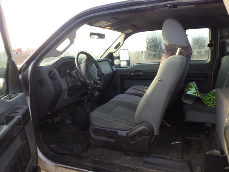 2011-ford-f350-image-5