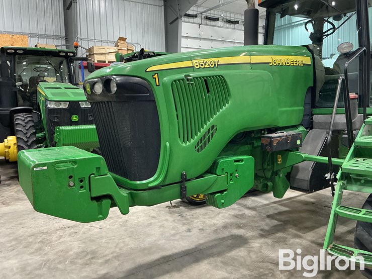 2002-john-deere-8520t-image-14