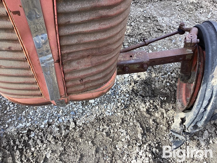 1958-massey-ferguson-65-image-12