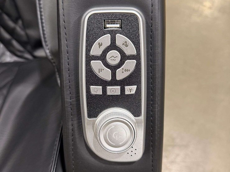 sdlanch-irmc-massage-chair-image-6