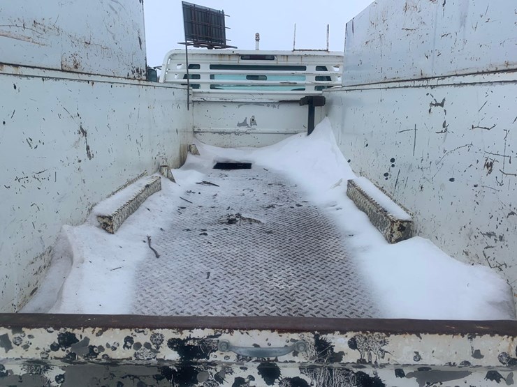 1999-chevrolet-3500-image-30