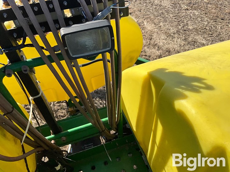 2006-john-deere-1770nt-ccs-image-17