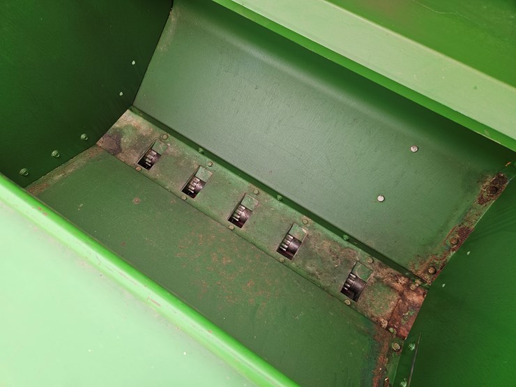 john-deere-750-image-9