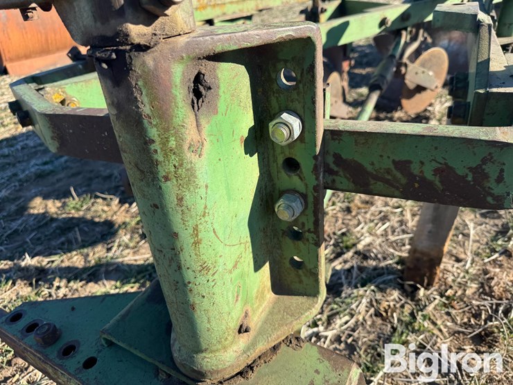 john-deere-5-image-9