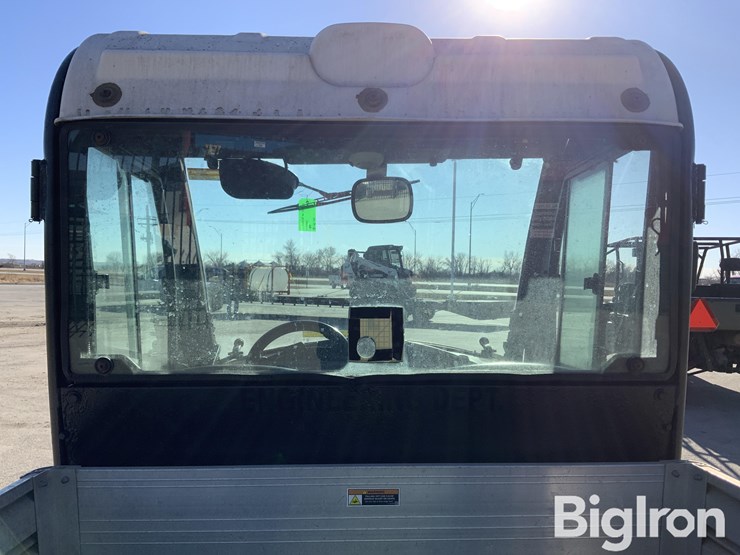 2017-club-car-carryall-300-image-18